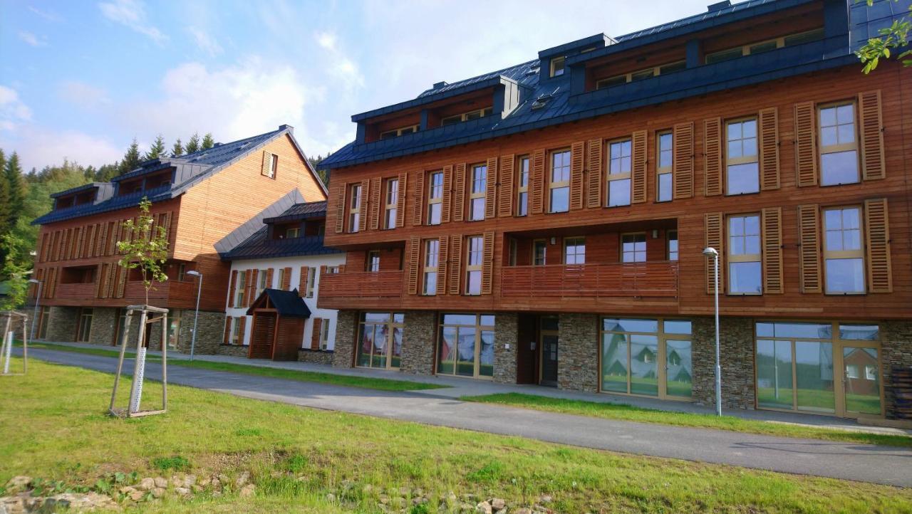 Apartman Horni Misecky - Luxusni Ubytovani Pro Dve Rodiny S Detmi Exterior foto